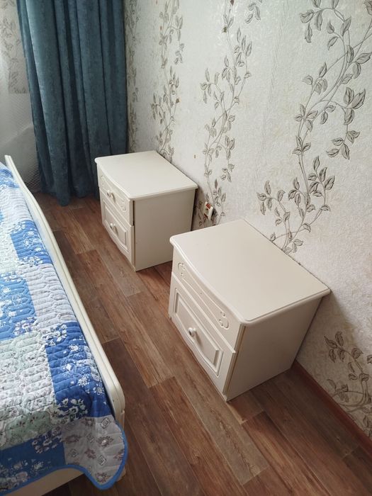 Продается спальный гарнитур