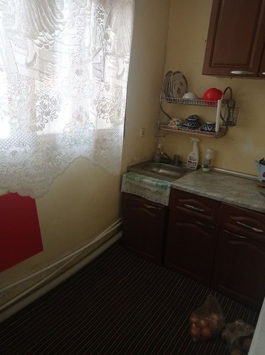 Срочно продаётся 1/2/4 Лисунова 4