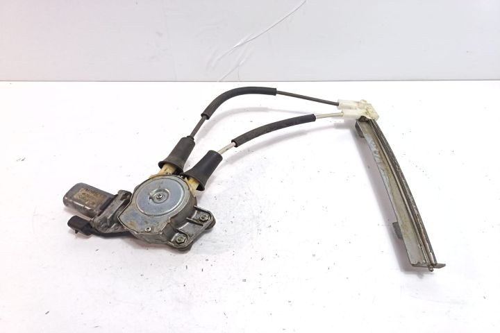 Macara geam spate stanga 46739795 Alfa Romeo 147 prima generatie (fac