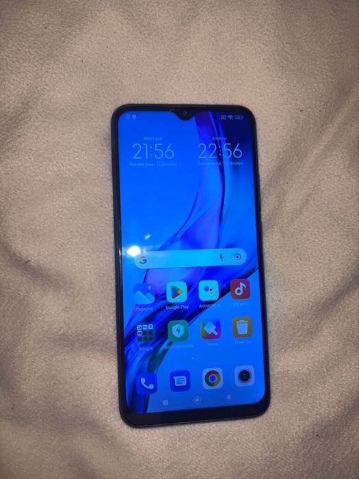 Телефон сатылады