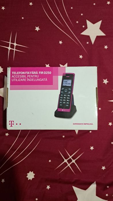 Telefon fix, portabil, nou.