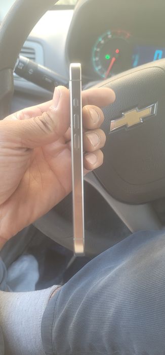 15 pro e sim yangi 0 sikl 512 xotira srochna