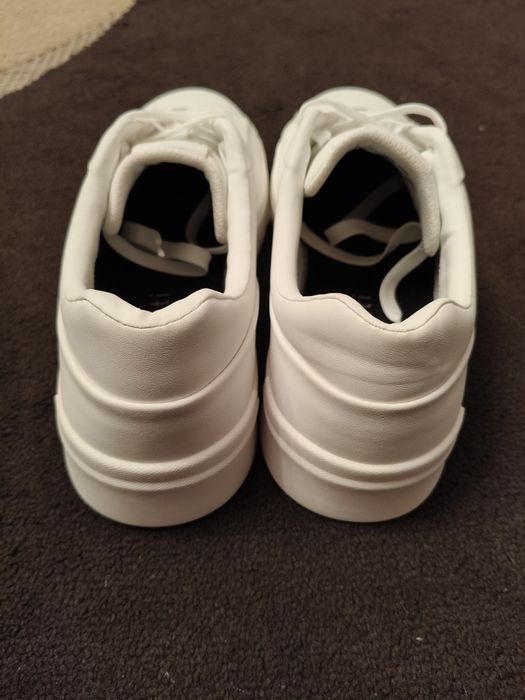 Кеды на шнуровке (кросовки) Bugatti