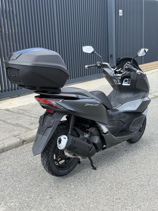 Scuter Honda PCX 125 ABS Top Case