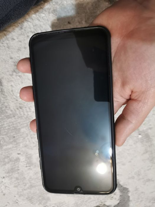 Самсунг а50 6/128