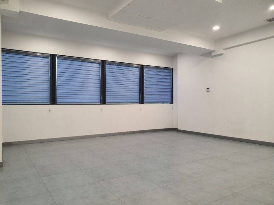 Продается Здание Ц-1 Мирзо Улугбек район 2000 Квадрат С Арендатором