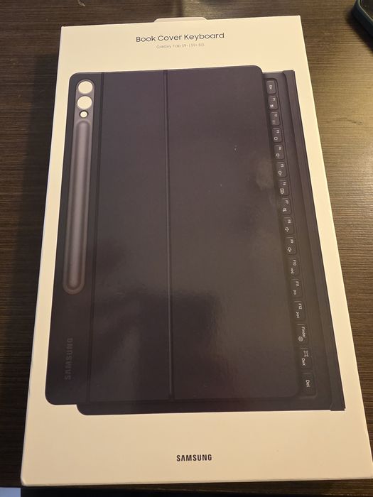 Book cover keyboard Galaxy Tab s9+