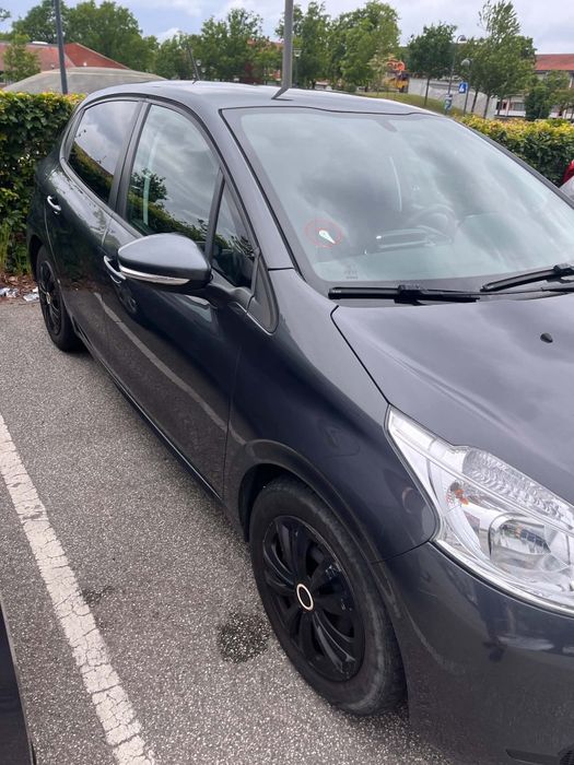Peugeot 208 tdi 2015