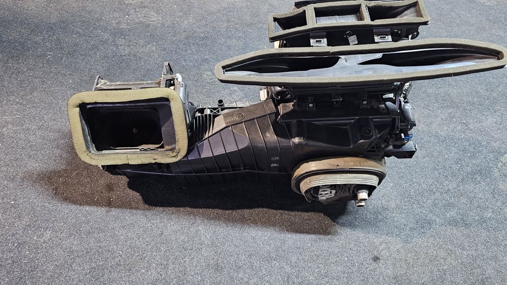 Aeroterma climatronic Volkswagen Passat B6