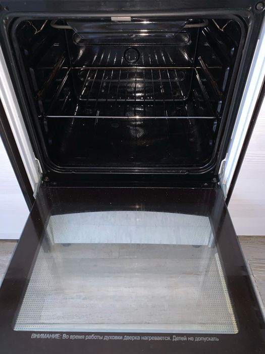 Продам Электроплиту