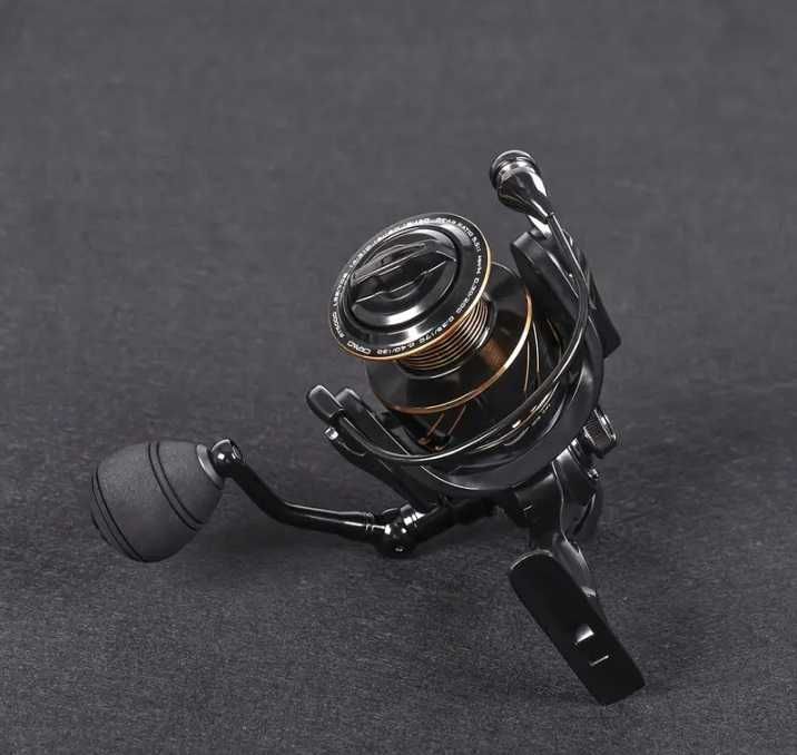 Продам новый спиннинговую катушку 3000