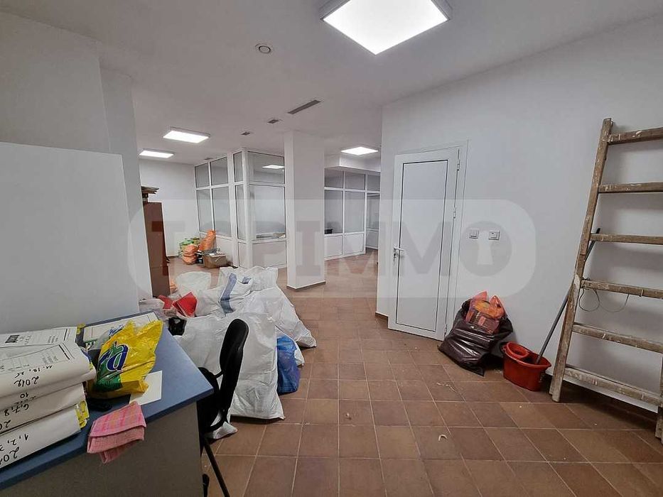 Продава се Магазин в Варна, Център - 198 кв.м за 1768 €/кв.м - Снимка #6