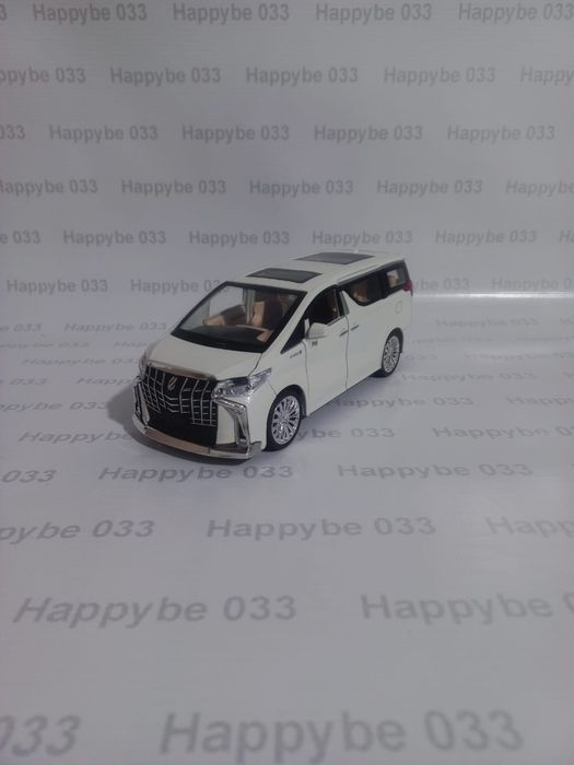 Металлические машинки Toyota Alphard