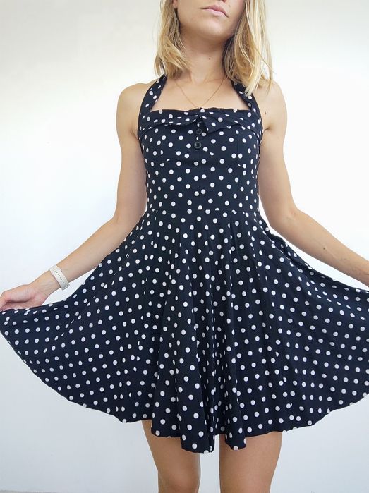 Дамска рокля черна