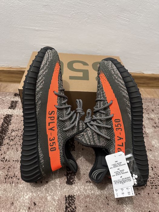 Adidas Yeezy Carbon Beluga V2 , marimea 45