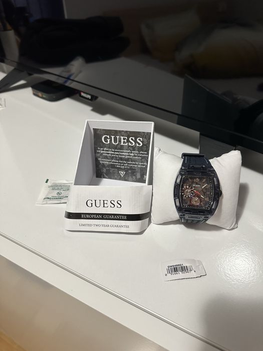 Мъжки часовник Guess