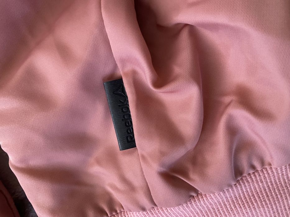 Яке бомбър Reebok