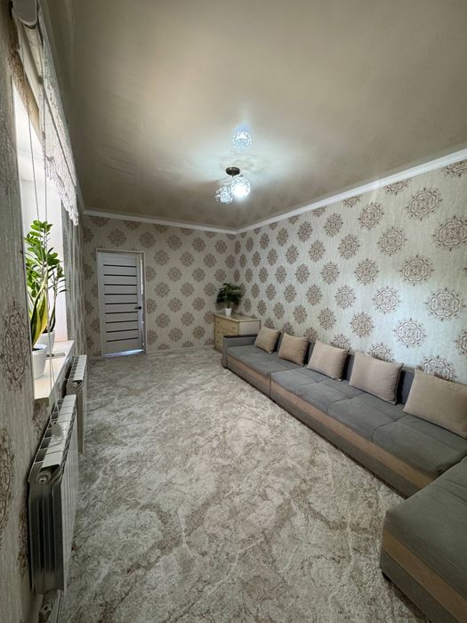 Продаётся частный  дом .