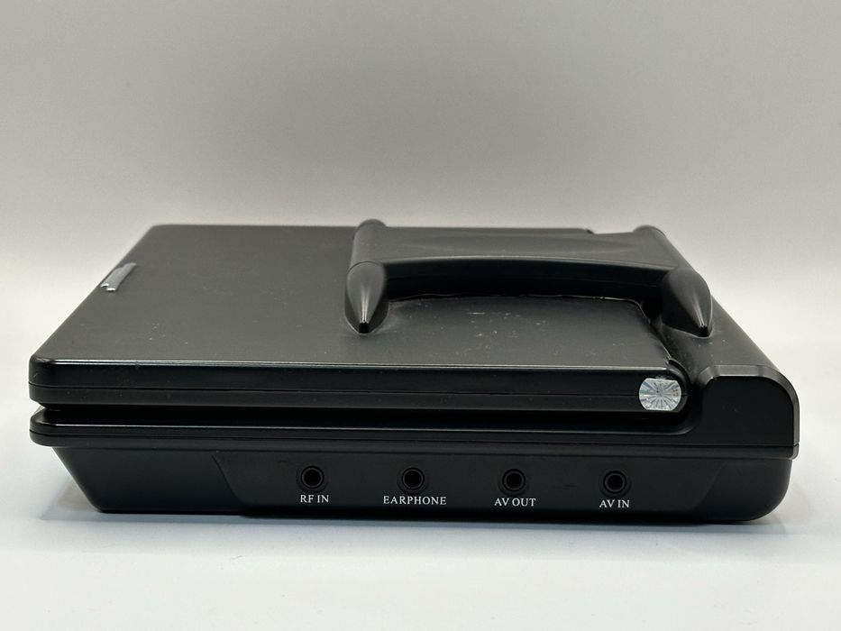 Портативный DVD плеер