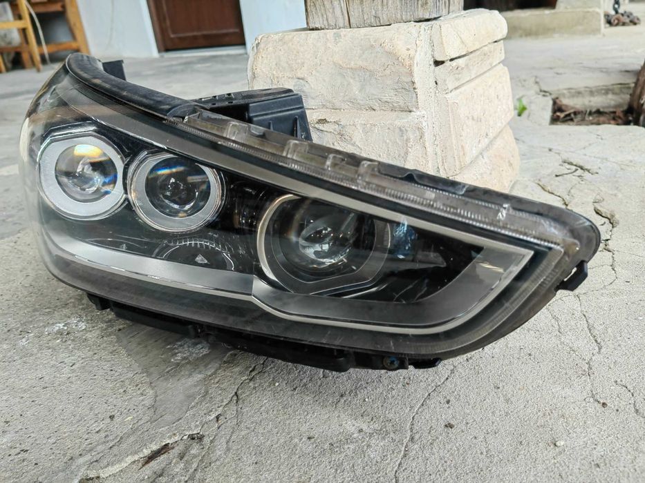 Фар Hyundai i30 LED десен / Фар Хюндай И30 Оригинален