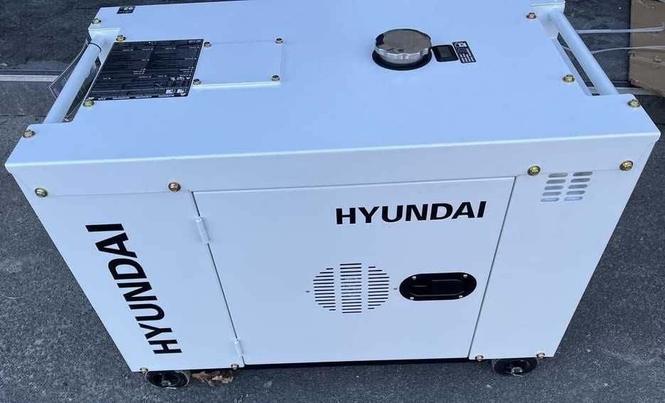 Generator Curent Trifazat Diesel Hyundai DHY-8600SE-T 7,9 kVA 230/400V