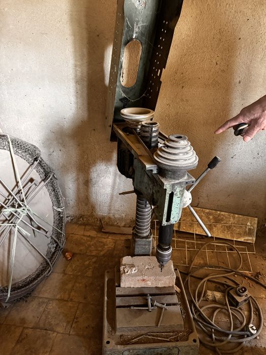 Сотилади сверло станок