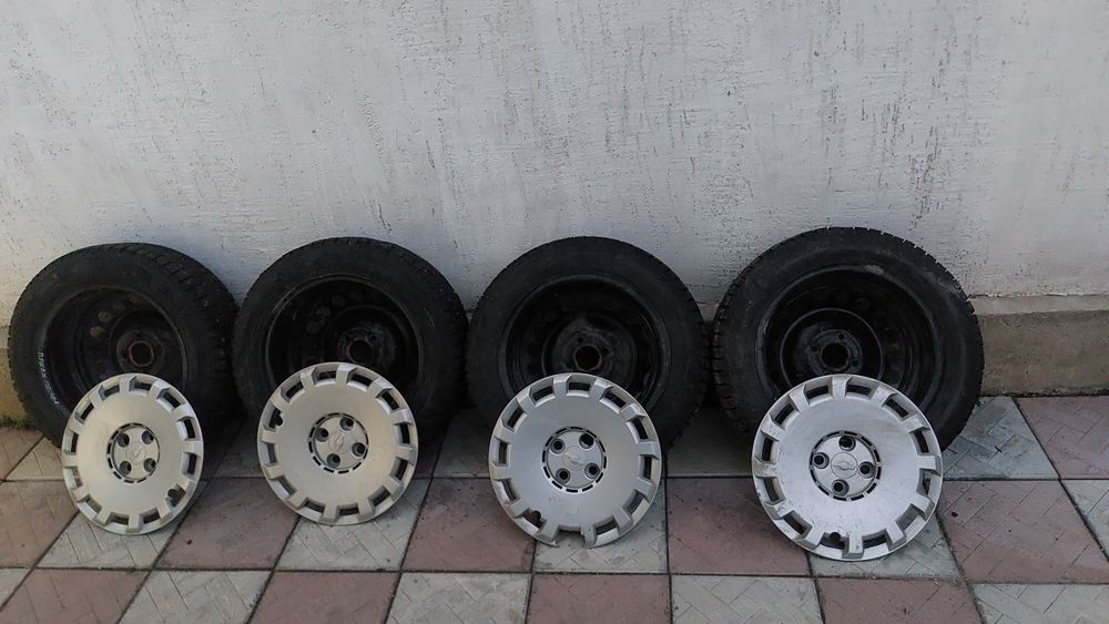 Продам резину р15