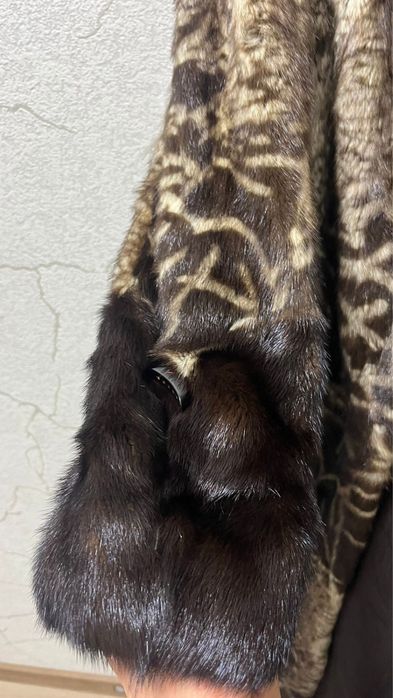 Норка шуба сатылады!