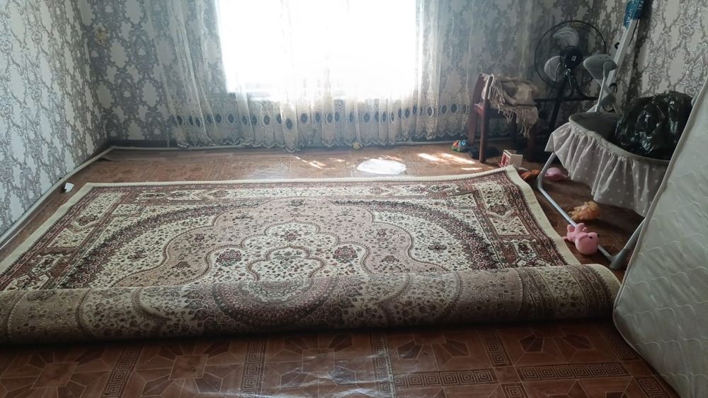 Ковер 6х3 буу чистый без дыр