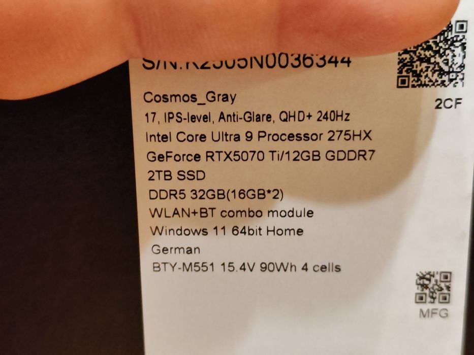 Laptop MSI Intel 9 275 hx placa video 5070 ti