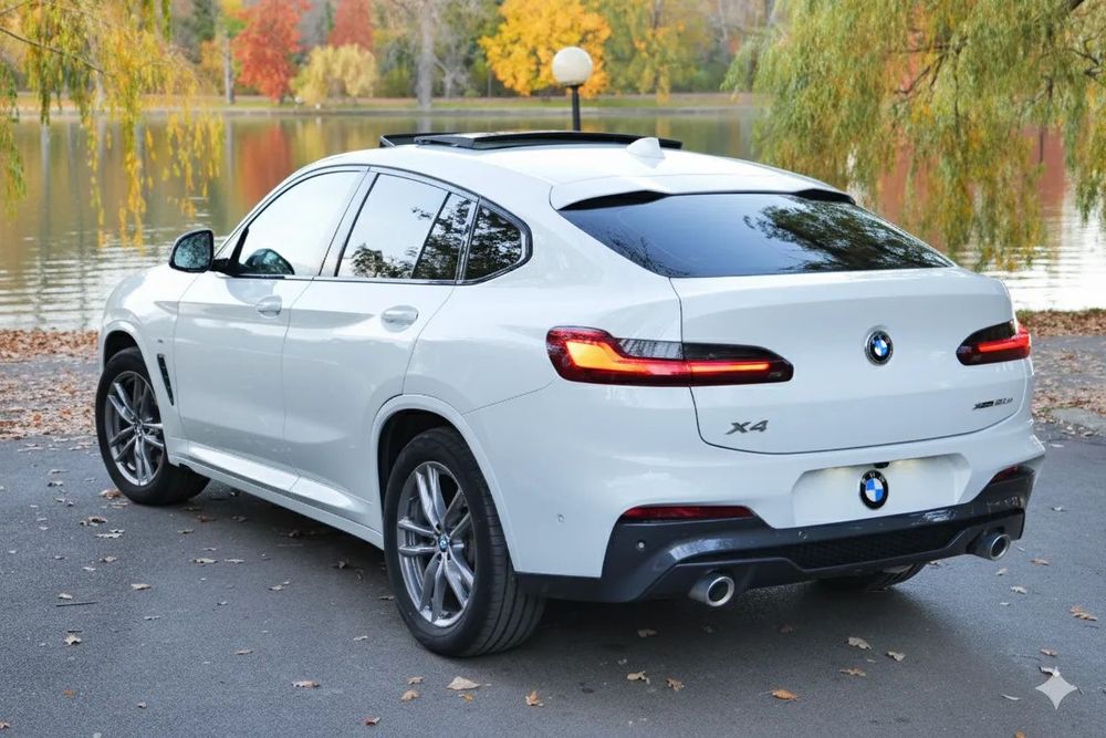 BMW X4 3.0d xDrive M-Paket, 265 cai, an 2019.