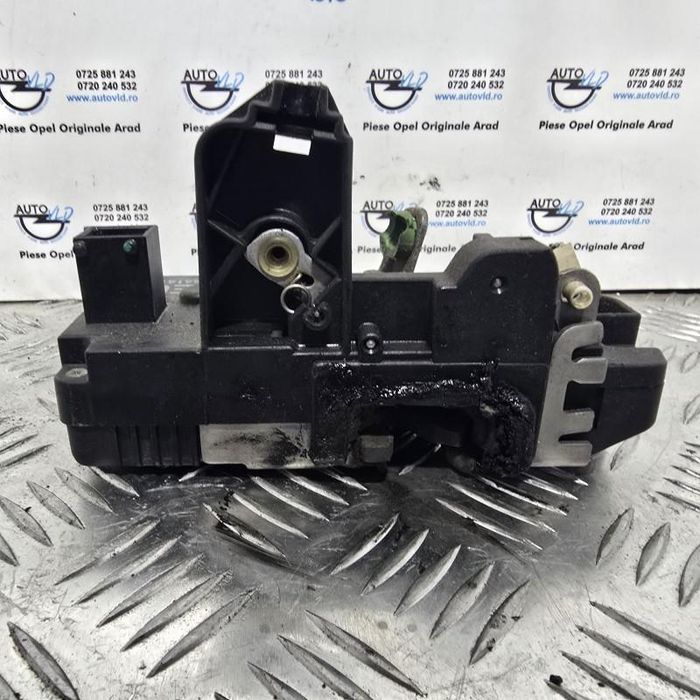 Broasca usa stanga spate Opel Combo C