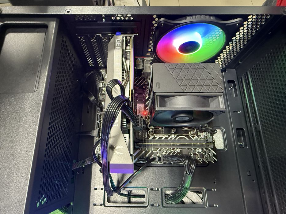 Игровой компьютер! Core i5-14600k/ RTX 5060 8 gb!