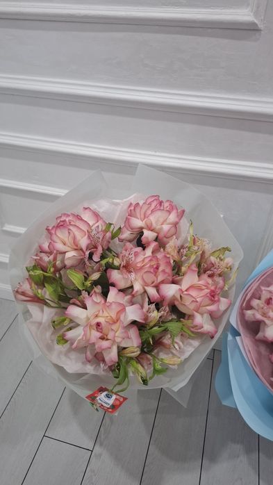 Цветы  по 5000тг