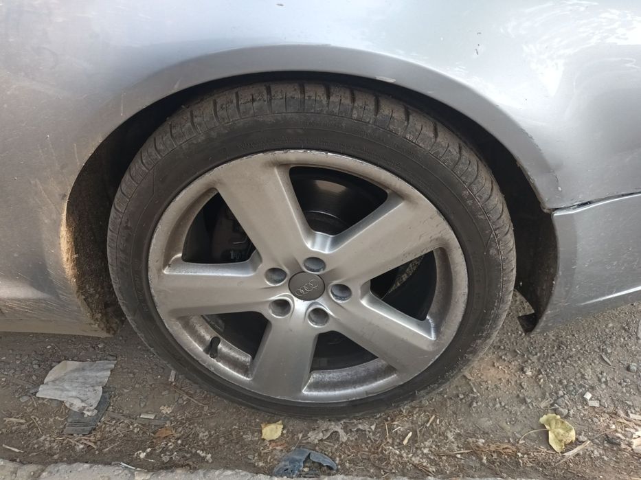 Dezmembrari  Audi A6 (4F, C6)  2004  > 2011 2.0 TDI Motorina