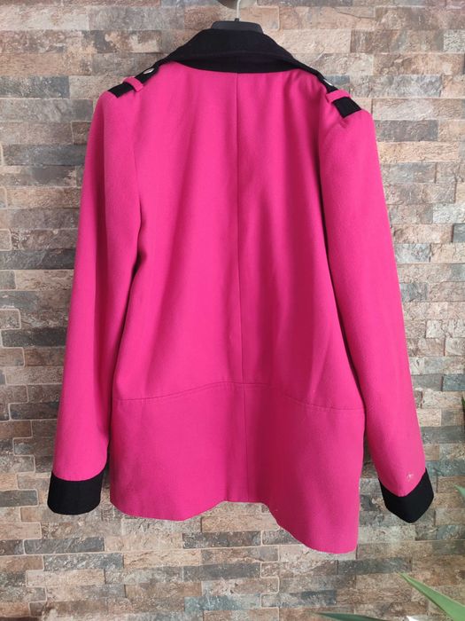 Цикламено,преходно палто