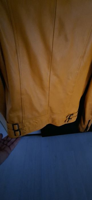 Geaca piele naturala cu guler de vulpe