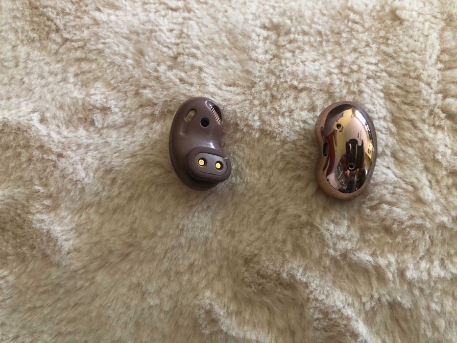 Безжични слушалки Buds Live SM-R180