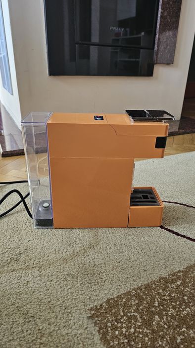 Кафемашина на капсули ILLY Iperespresso Y3