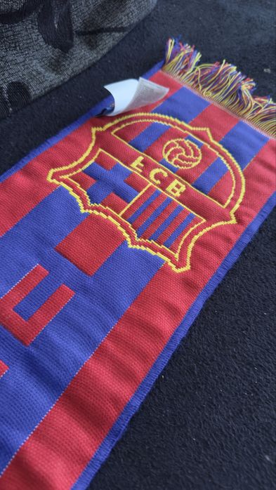 Шал на Barcelona