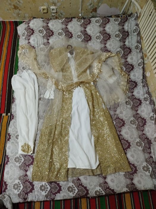 Ansanbil tuy uchun guzal libos