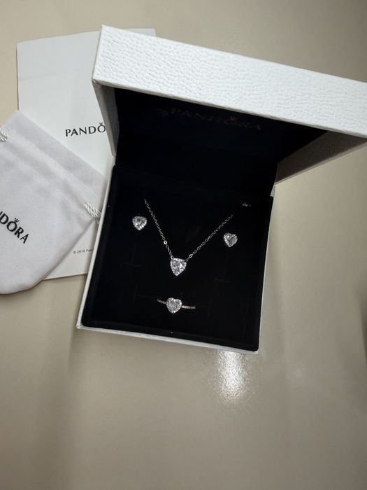 Pandora Украшение