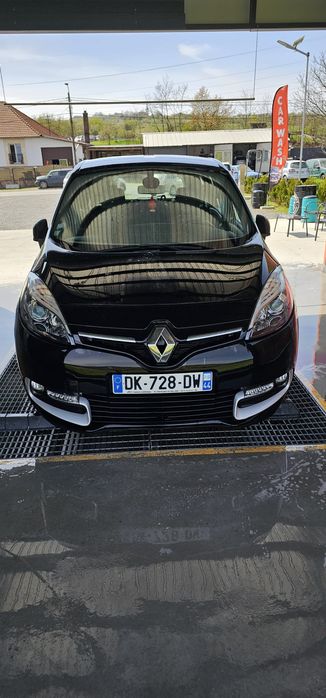 Renault Grand Scenic, an 2014, motor 1.5, 7 locuri.