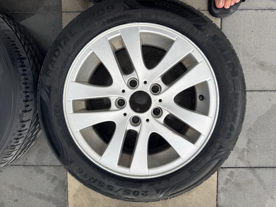 4 броя джанти с гуми за BMW 205/55R16