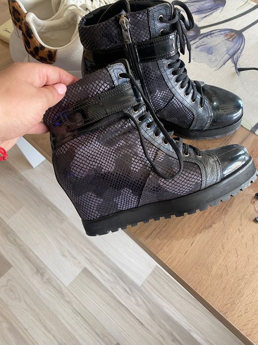 Ботички на Masimo Zardi