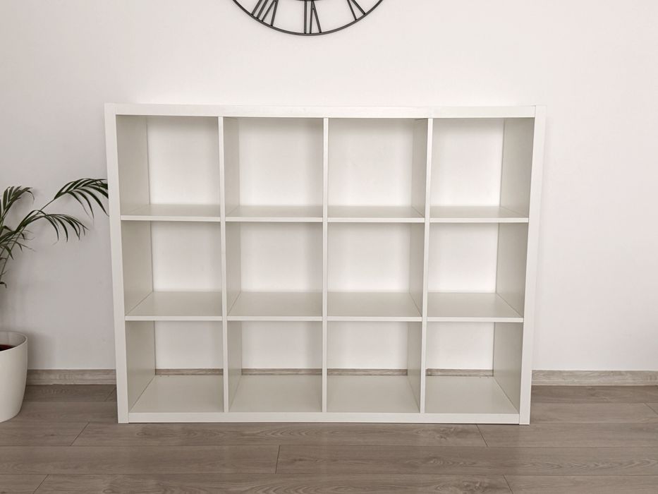 Etajera IKEA, Alb 112 cm x 147 cm