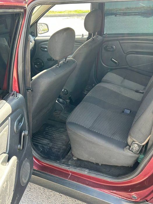 Продам живую Лада Ларгус