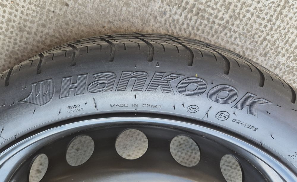O rezervă slim Audi 125/70 R19 seria 4.00Bx19H2 ET29 - 5x112