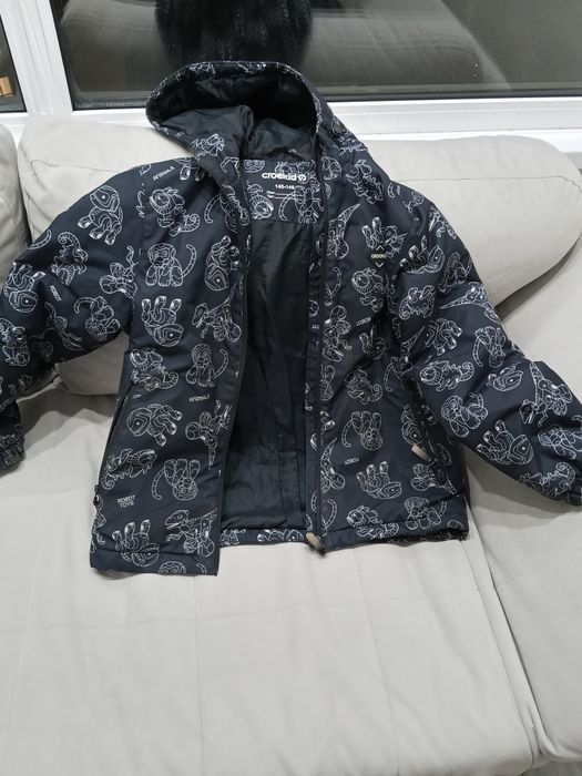 Продам куртку для мальчика