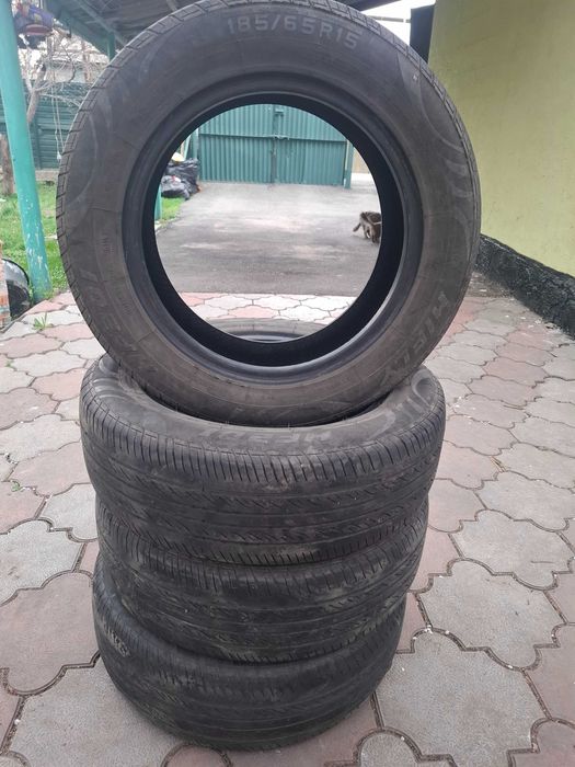 Продам летние шины 185/65/15